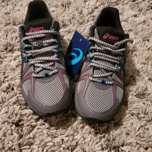 ASICS sneakers NWT